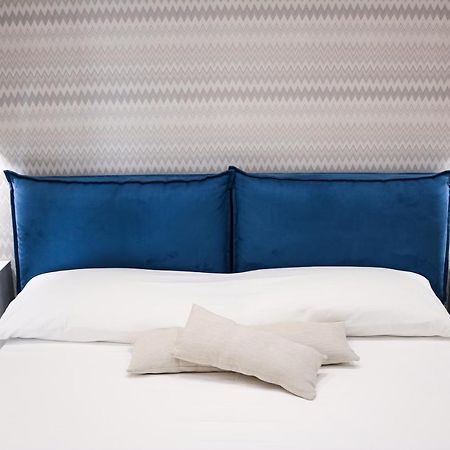 Margherita Boutique Rooms Маргерита-ді-Савоя Екстер'єр фото