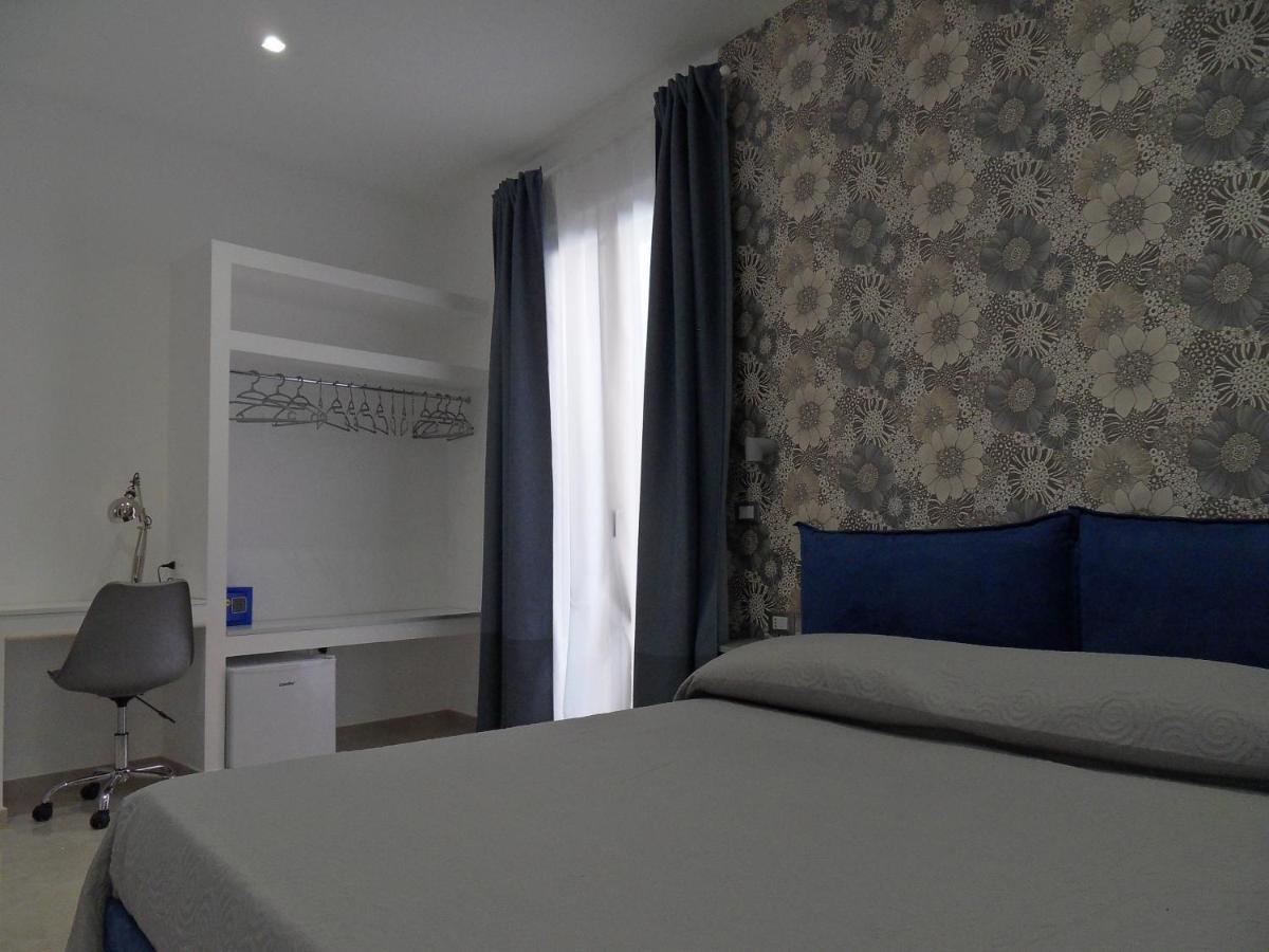 Margherita Boutique Rooms Маргерита-ді-Савоя Екстер'єр фото