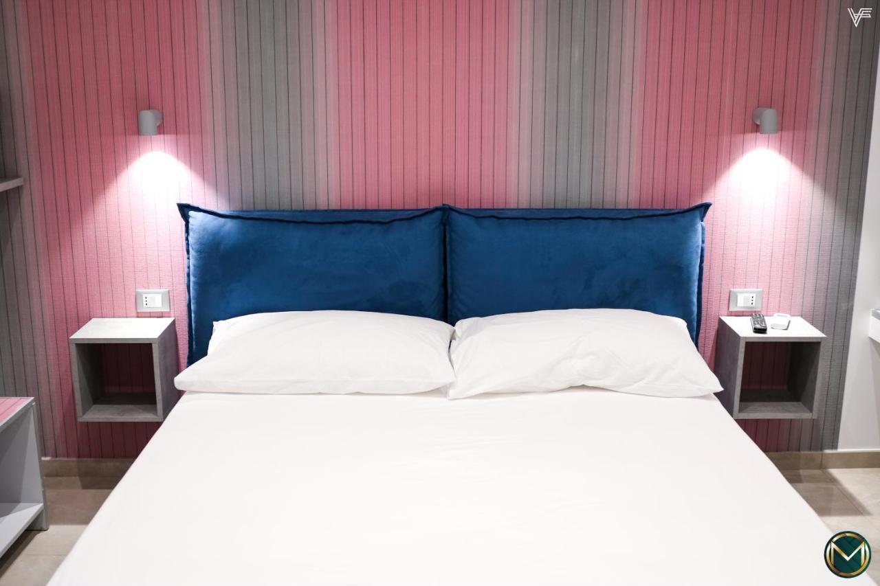 Margherita Boutique Rooms Маргерита-ді-Савоя Екстер'єр фото