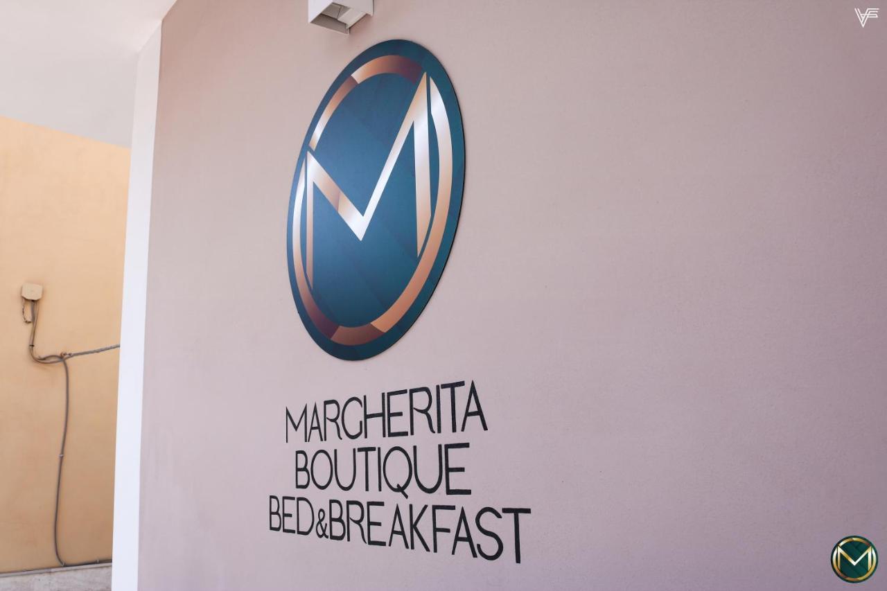 Margherita Boutique Rooms Маргерита-ді-Савоя Екстер'єр фото